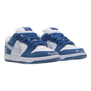 Nike SB Dunk Low X  Born