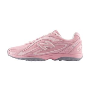 New Balance 204L Pastel Pink